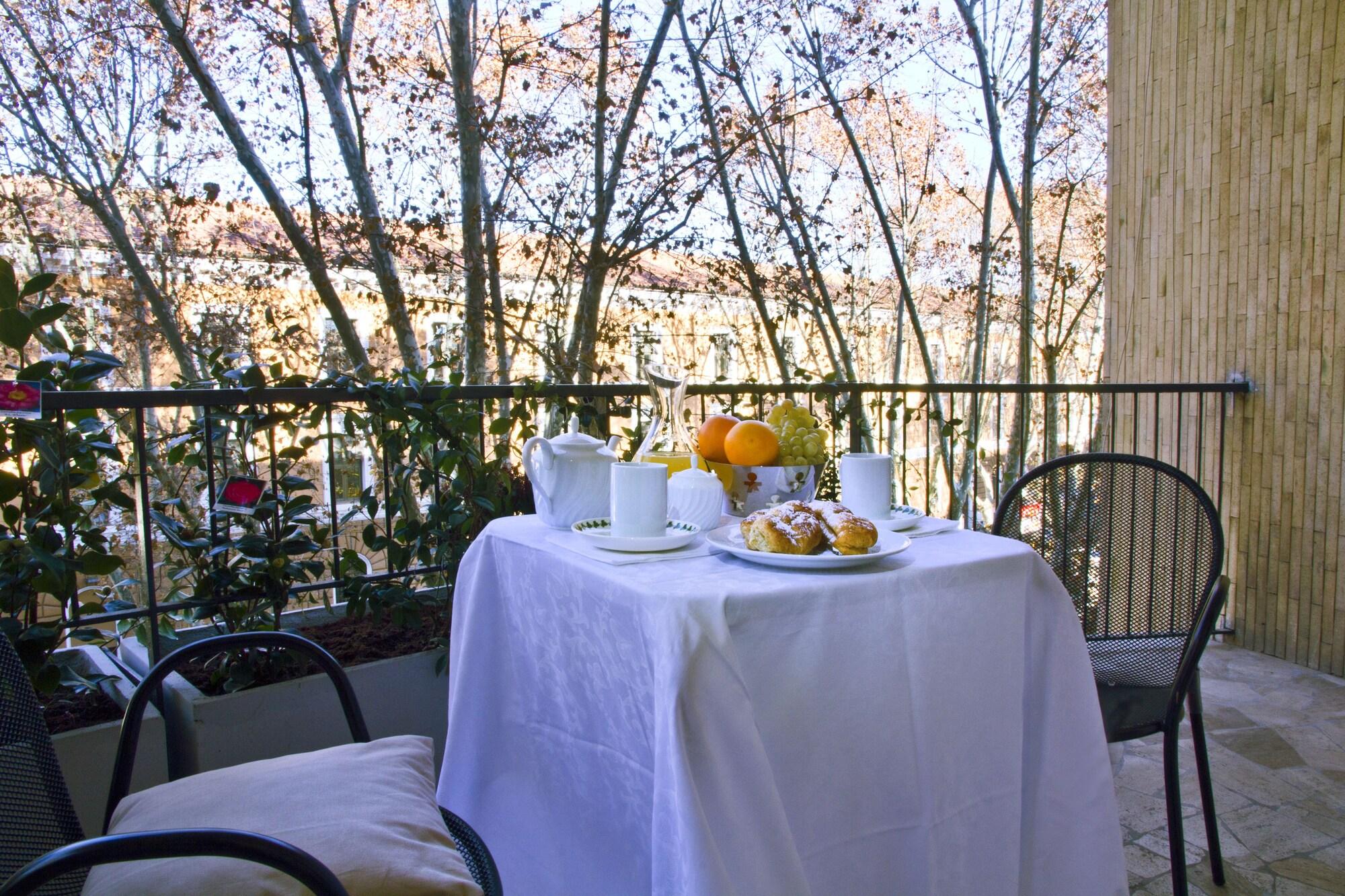 Hotel Domus Giulio Cesare à Rome Extérieur photo